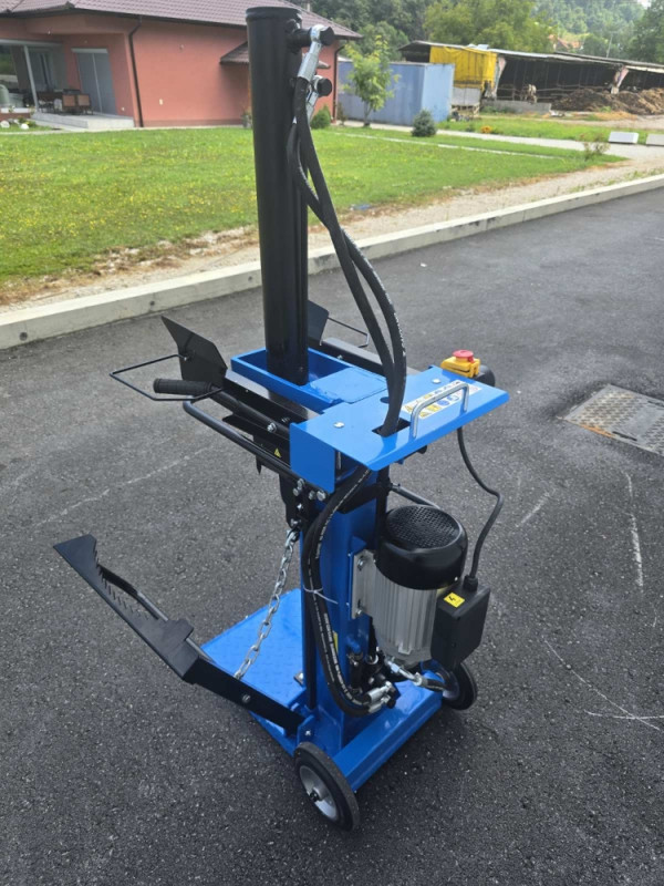 VERTIKALNI CJEPAC ZA DRVA SMITH AUSTRIA 10T