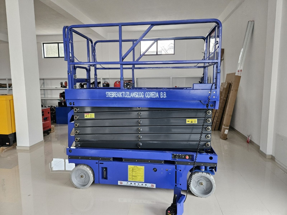 DIZALICA SKARASTA MAKAZE 12 M