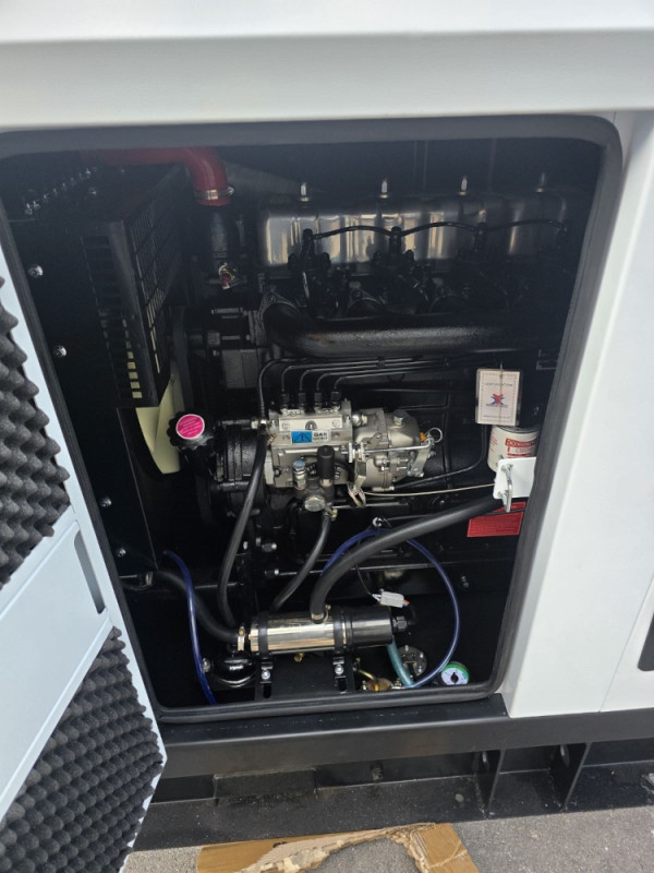 AGREGAT ZA STRUJU 25KW 25 KW 30KVA STRAUS AUSTRIA