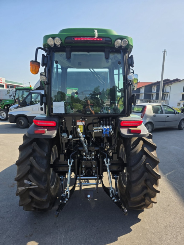 TRAKTOR TAVOL TL504 50KS SA KABINOM KOMPRESOR RADIJALNE GUME