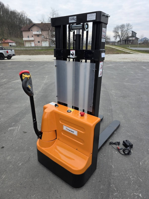 ELEKTRICNI PALETAR VILJUSKAR 1600KG 2.5M 24V STAKER