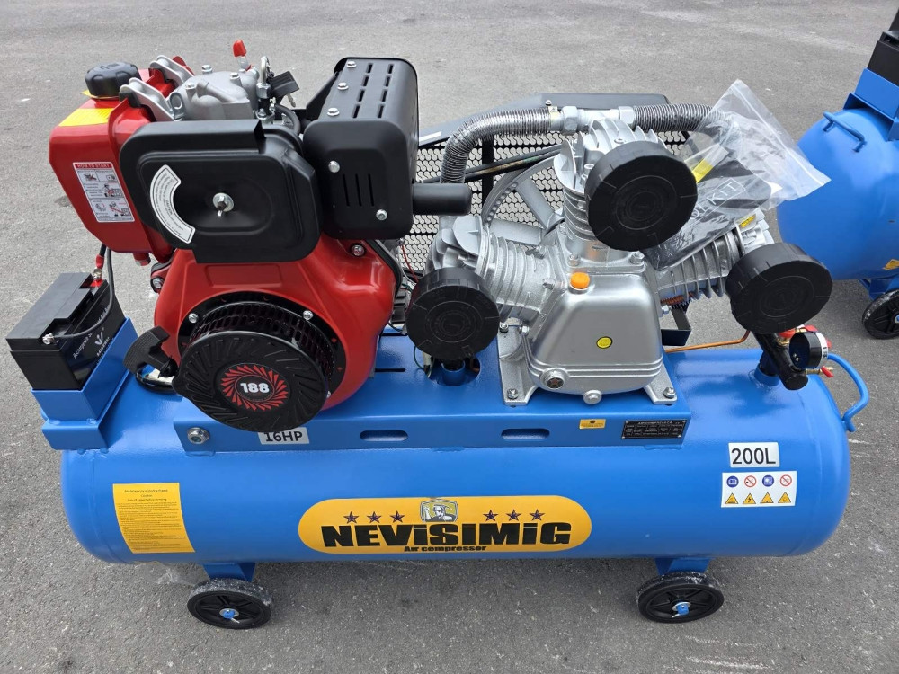 KOMPRESOR DIZEL ELEKTRO START 200l NEWISIMIG GERMANY