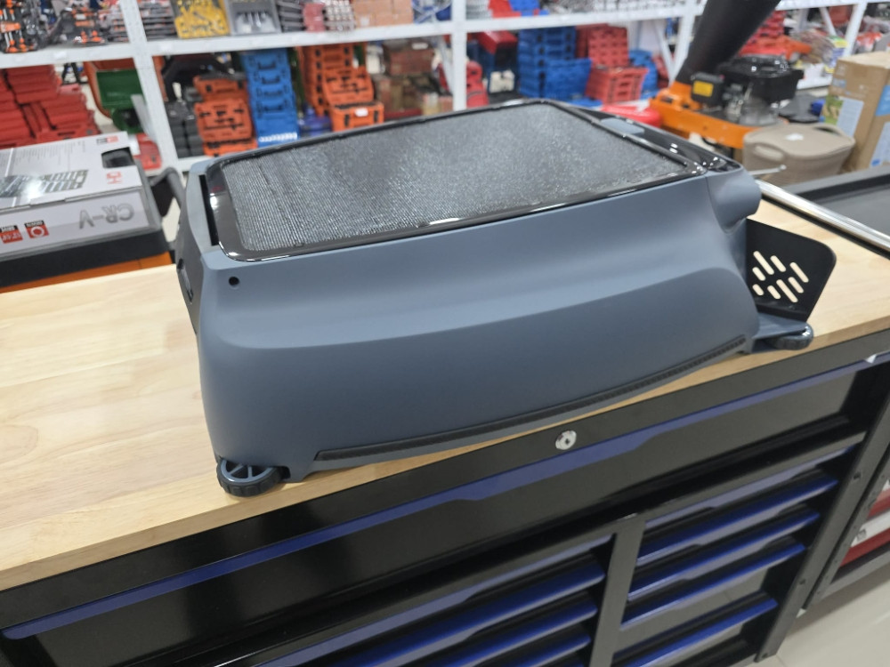 Solarni robot za ciscenje bazena bazen za sakupljanje lisca