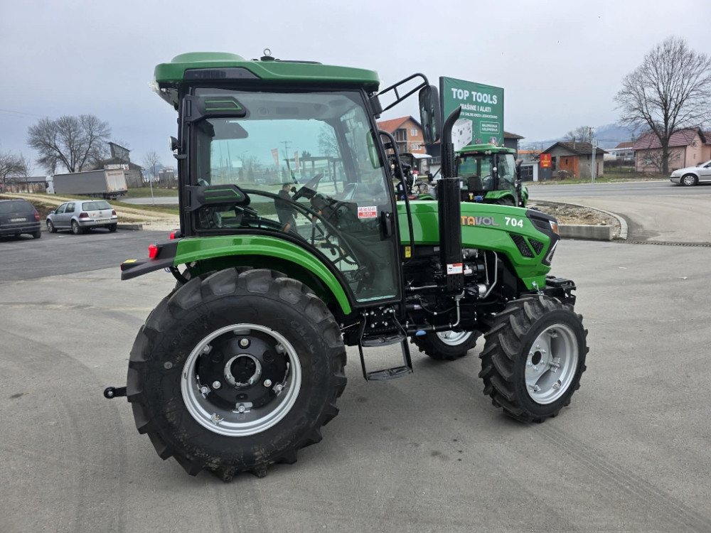 TRAKTOR TAVOL 704 ORIGINAL 70KS DUPLAK
