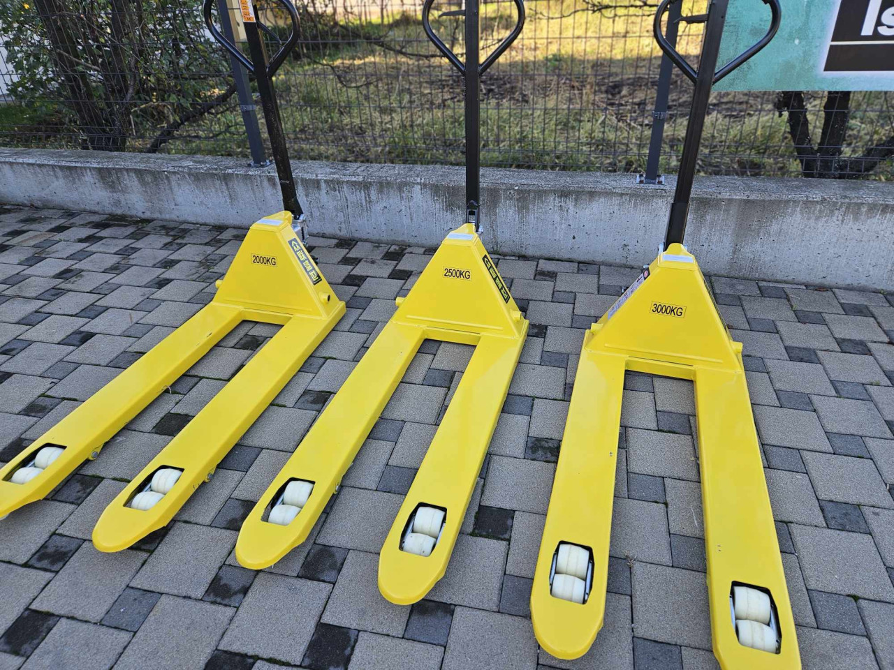 Ručni paletar hidraulicni viljuškar vilicar 2,5 T