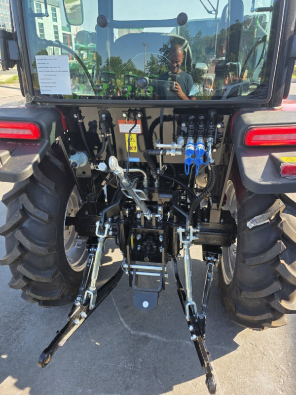 TRAKTOR TAVOL TL 254 25KS SA KABINOM KOMPRESOR