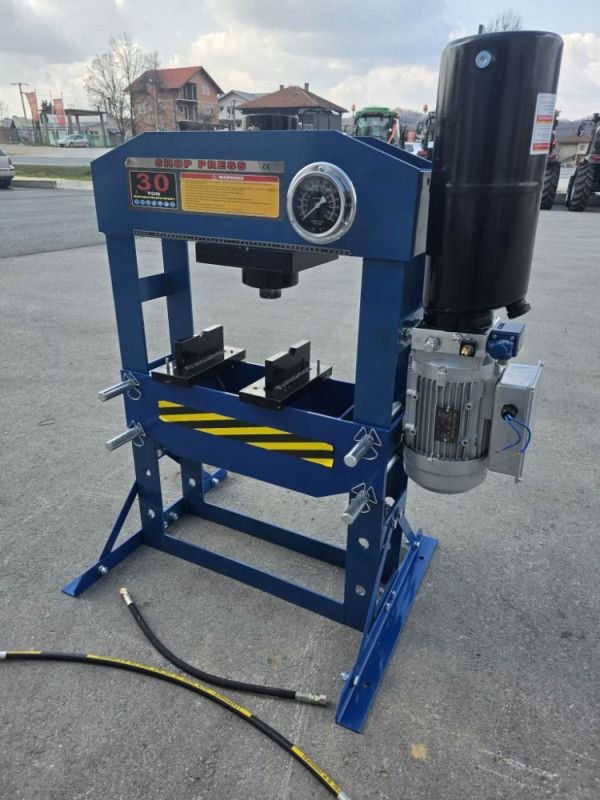 PRESA HIDRAULICNA MOTORNA ELEKTRICNA 30T
