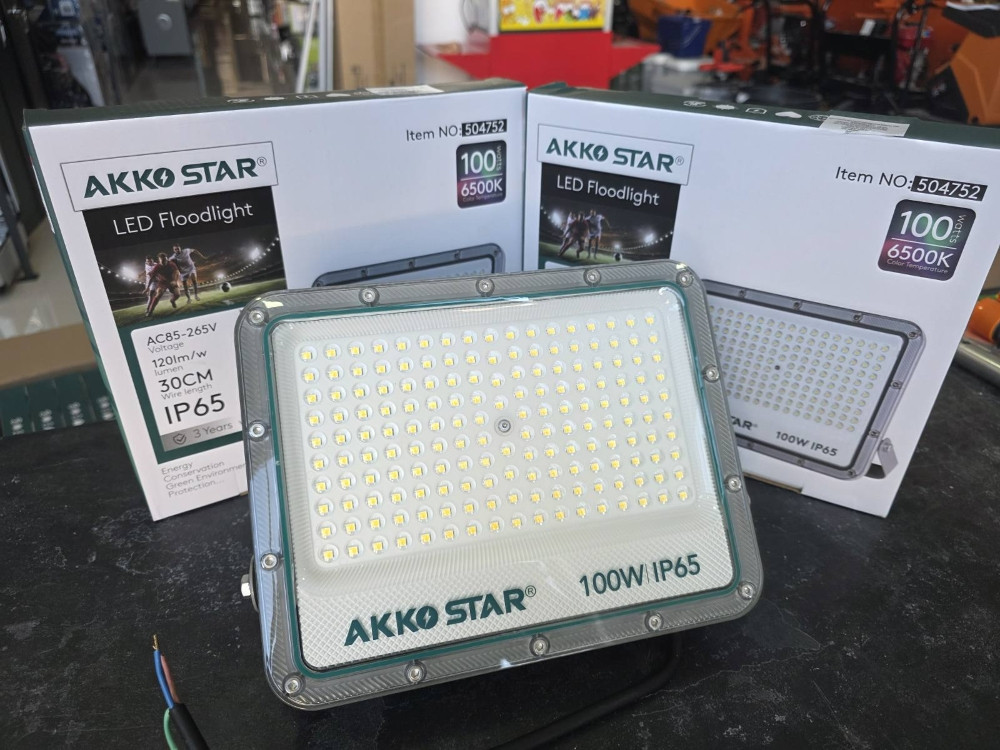 LED REFLEKTOR 100W 100 W AKKO STAR PROFI