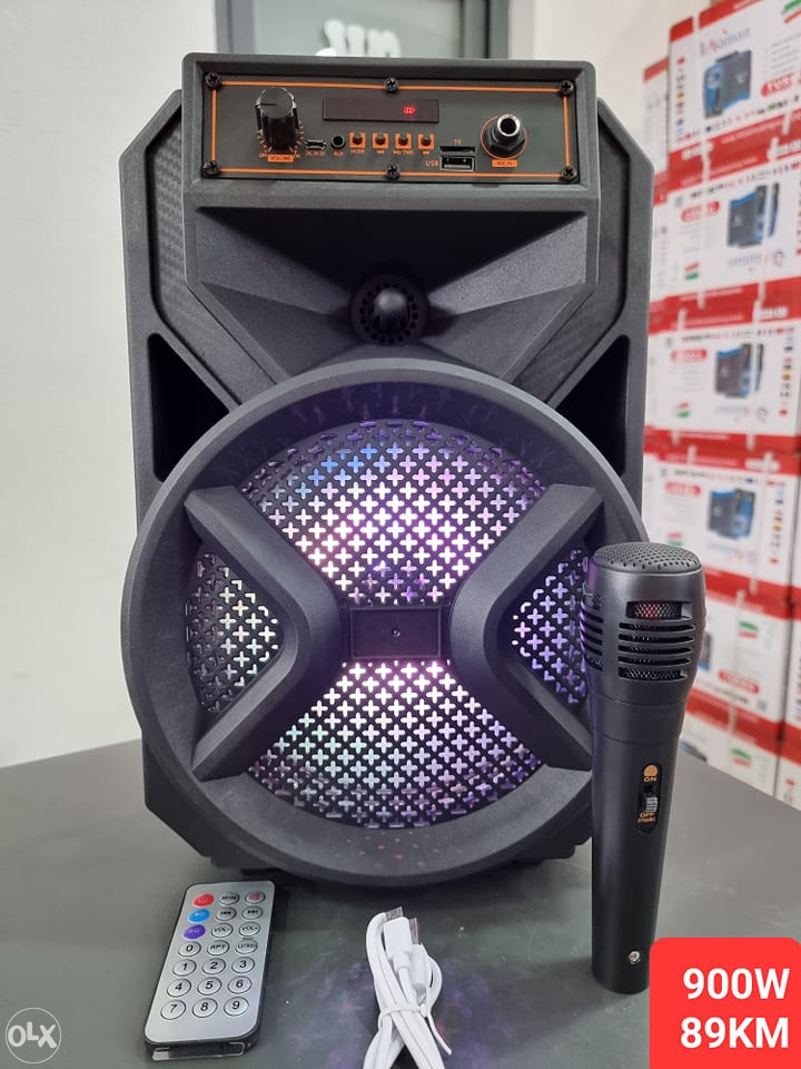 BLUETOOTH KARAOKE ZVUCNIK 900W PROFI