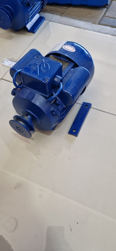 ELEKTRO MOTOR 1.5 KW 2800 OSTECEN NOV