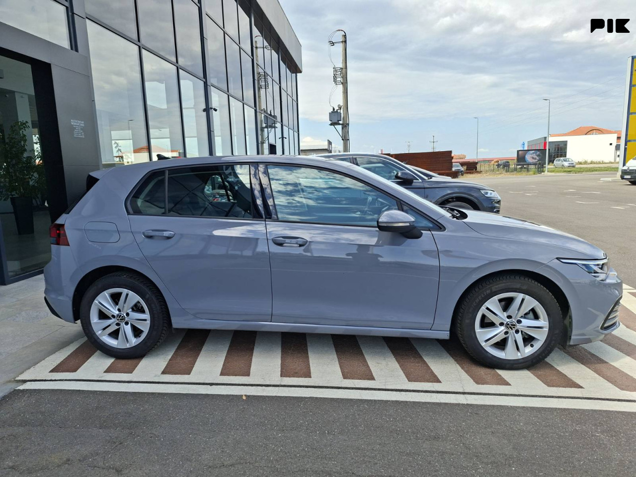 Volkswagen Golf 2021