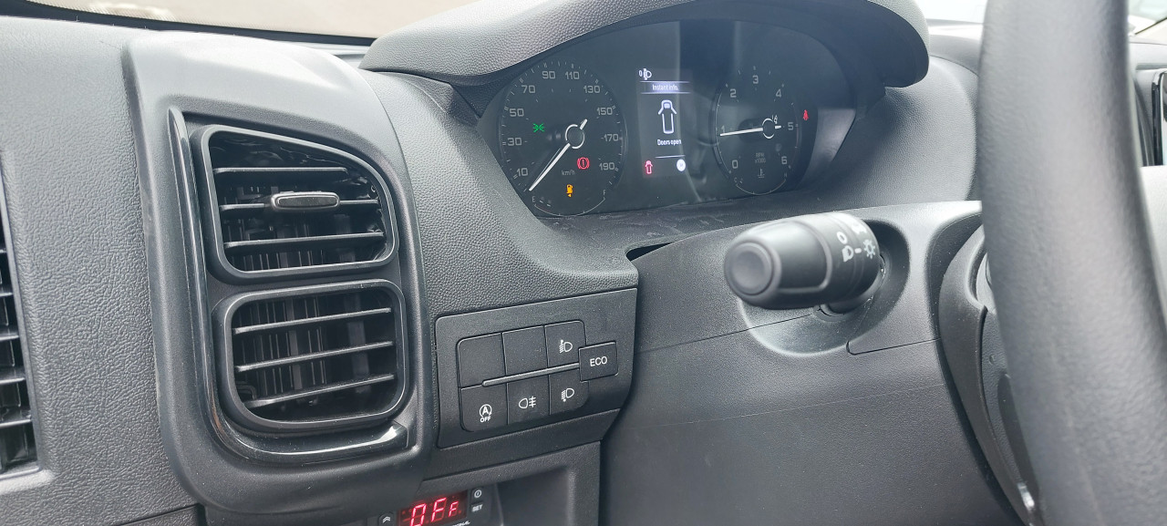 HLADNJAČA MOVANO L2H1, L2H2...(VIVARO, DUCATO, CADDY, BOXER)