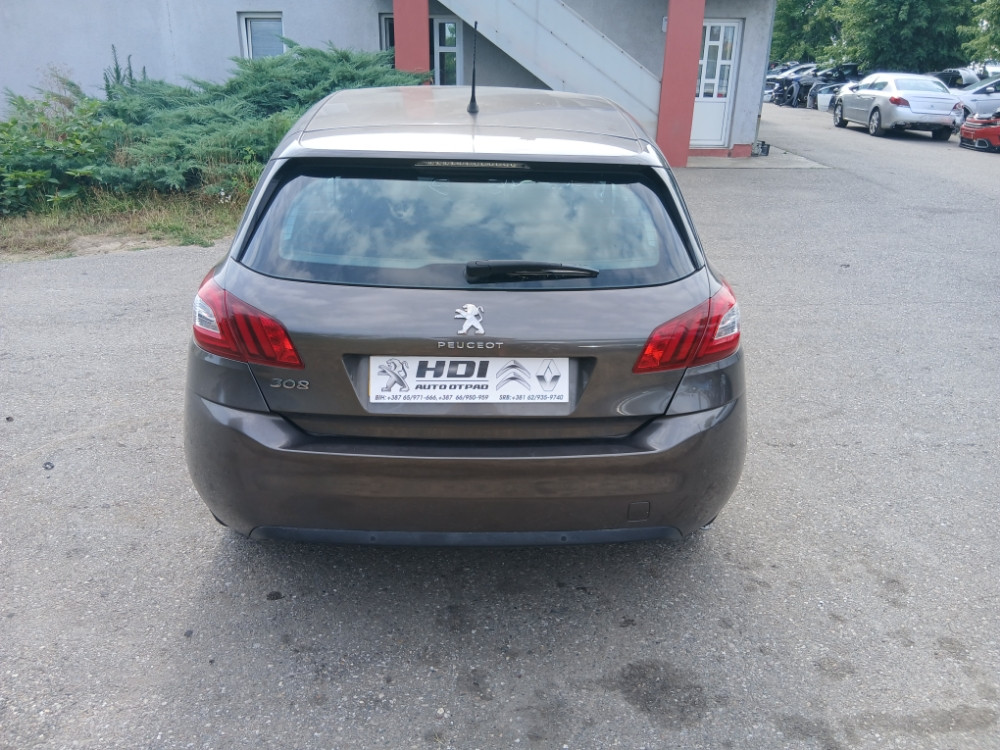 Peugeot 308 Pezo 1.6 hdi 88 kw 2016 god dijelovi djelovi delovi