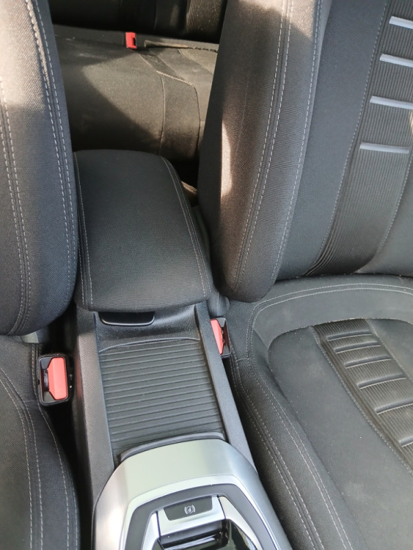 Naslon naslonjac za ruku Peugeot 308 Pezo