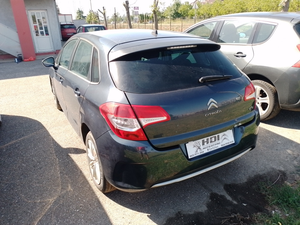 Citroen C4 1.6 hdi 68 kw 2015 god dijelovi djelovi