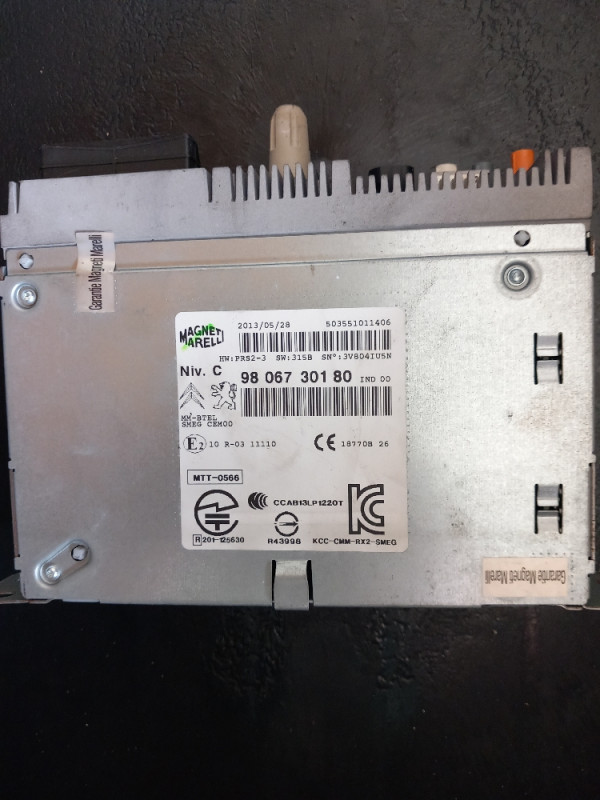 Radio navigacija Peugeot Pezo Citroen 9806730180