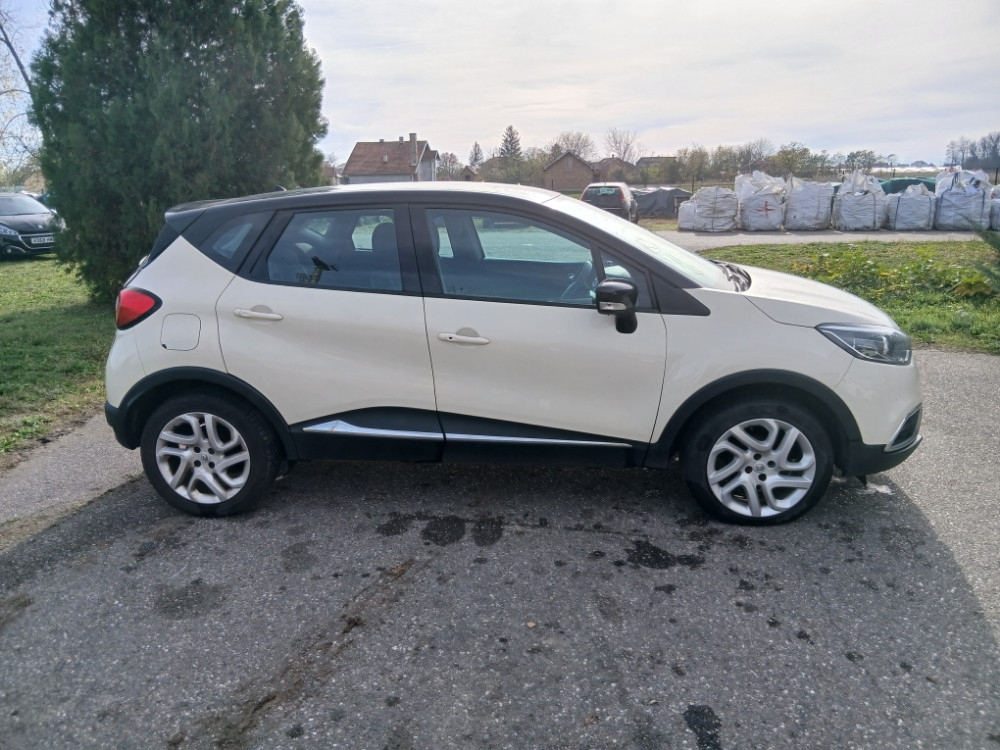 Renault Captur vrata prednja zadnja lijeva desna Reno Kaptur