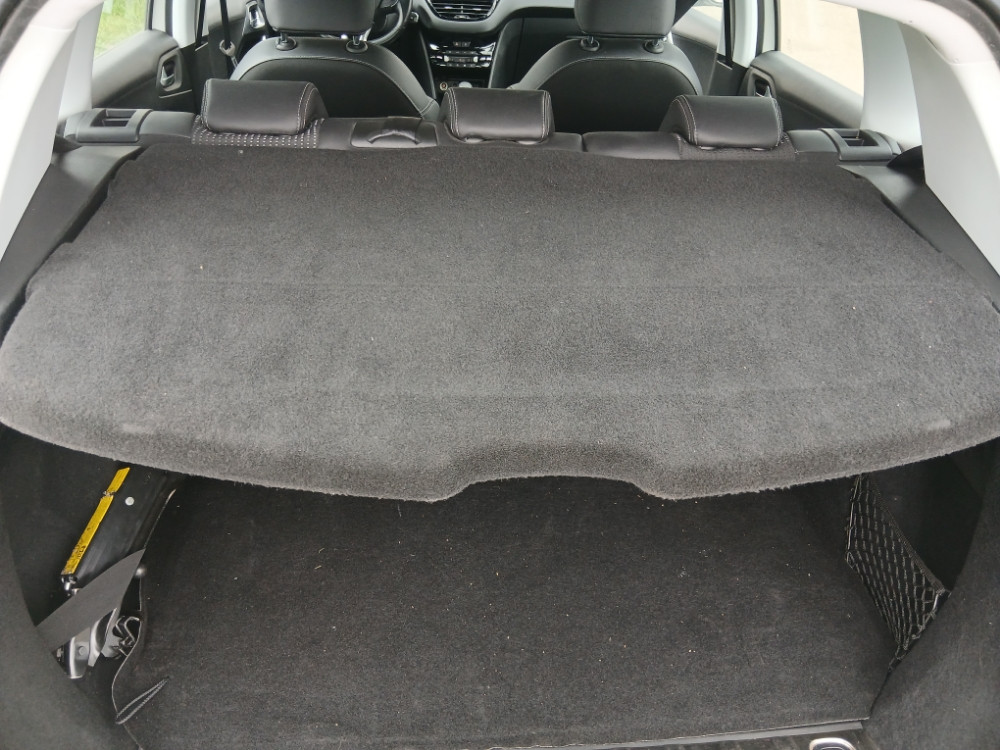Peugeot 2008 Pezo 1.2 automatik 2016 god dijelovi djelovi delovi