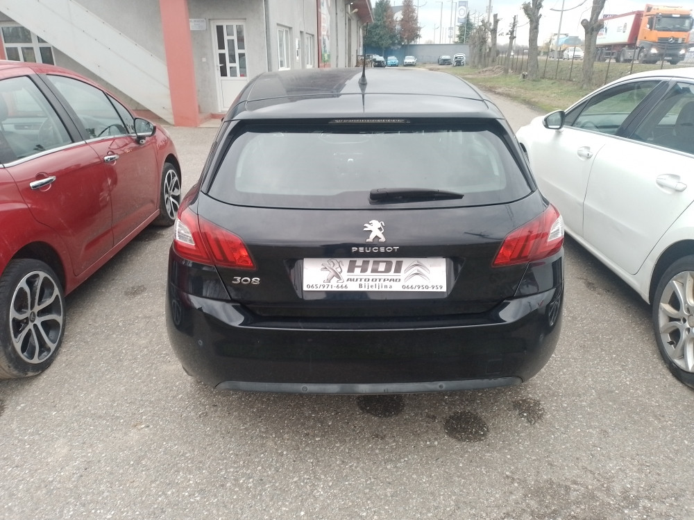 Peugeot 308 1.6 benzin 92 kw 2014 god dijelovi djelovi pezo