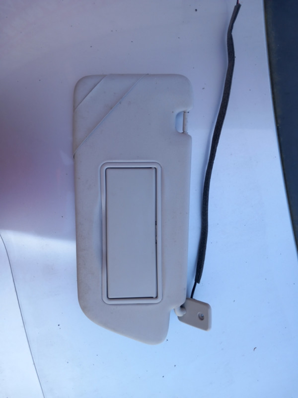 Suncobran Peugeot 5008 Pezo
