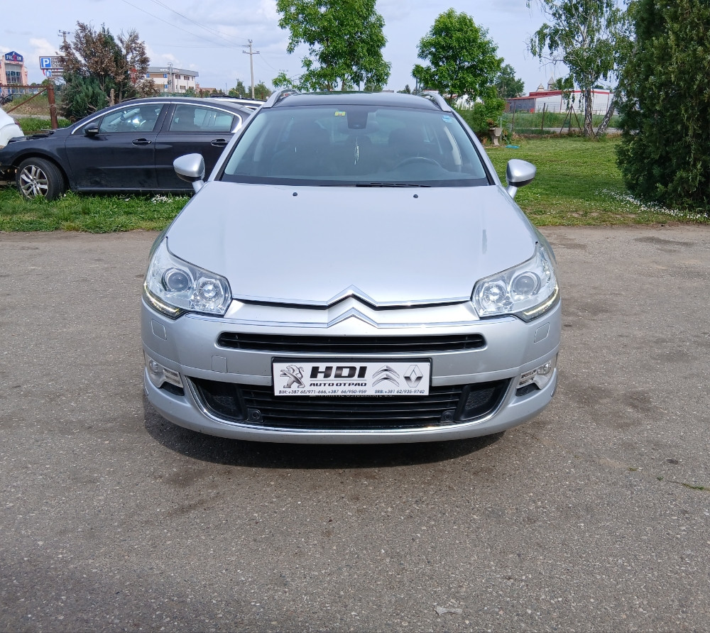 Citroen C5 krov stub krak prag polustranica krilo blatobran