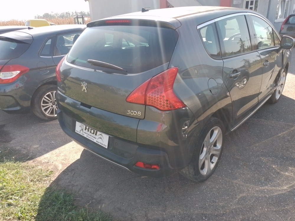 Peugeot 3008 2.0 hdi 110 kw 2011 god pezo dijelovi djelovi