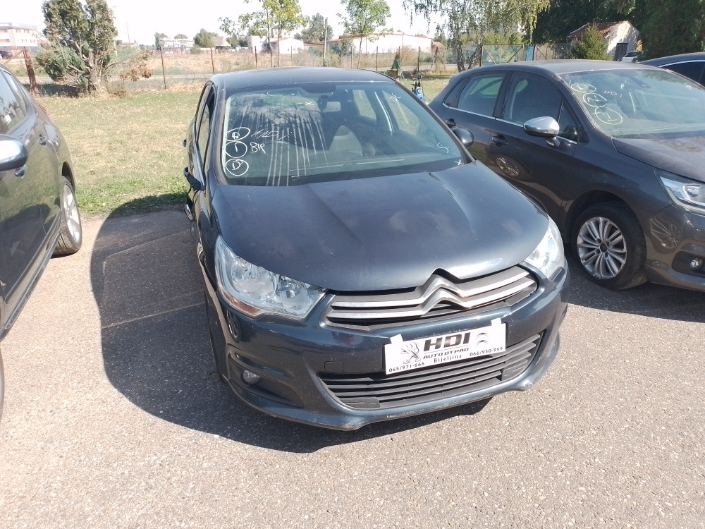 Citroen C4 1.6 hdi 68 kw 2015 god dijelovi djelovi