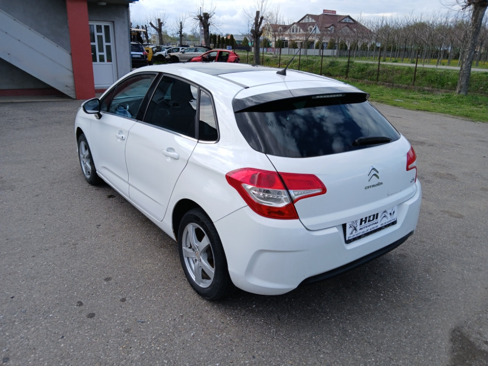 Citroen C4 1.6 88kw 2012 god panorama dijelovi djelovi delovi