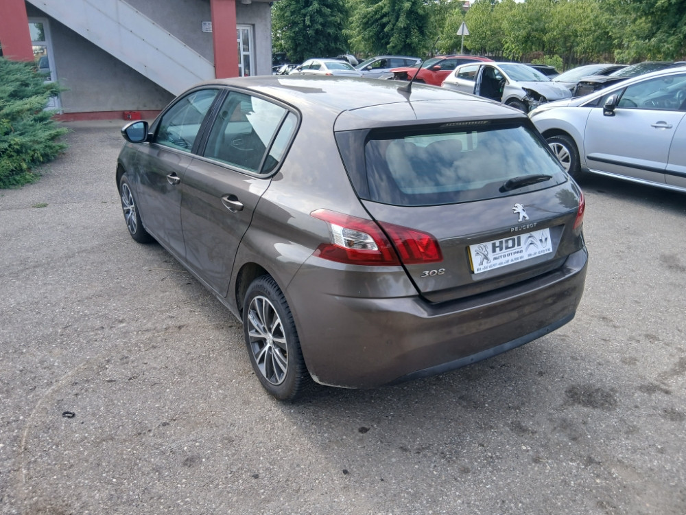 Peugeot 308 Pezo 1.6 hdi 88 kw 2016 god dijelovi djelovi delovi