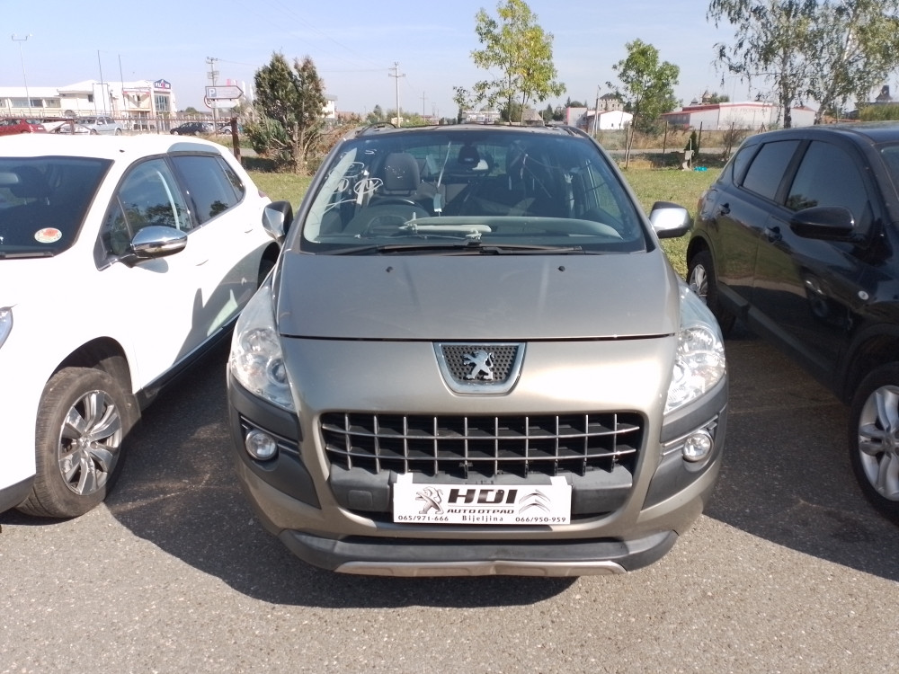 Peugeot 3008 1.6 hdi 84 kw 2012 god dijelovi djelovi pezo