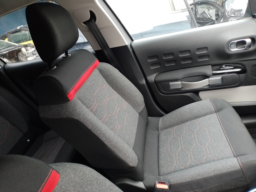 Zadnja sjedista klupa pojasevi Citroen C3 2017-2023 godina