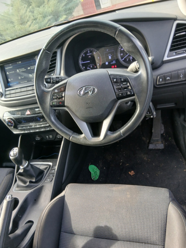 Hyundai tucson volan airbag volana jastuk