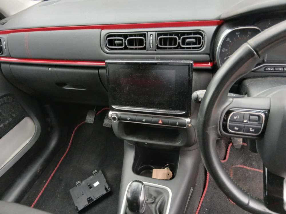 Citroen C3 1.5 hdi 75 kw 2020 god dijelovi djelovi delovi