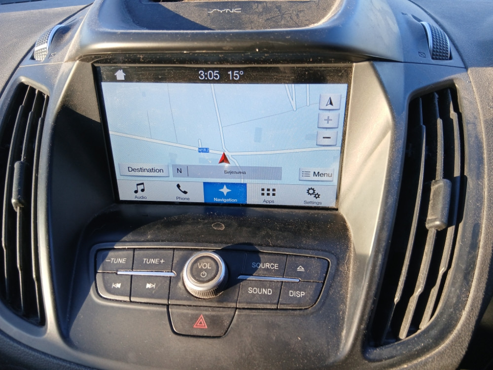 Ford Kuga displej ekran radio navigacija cd