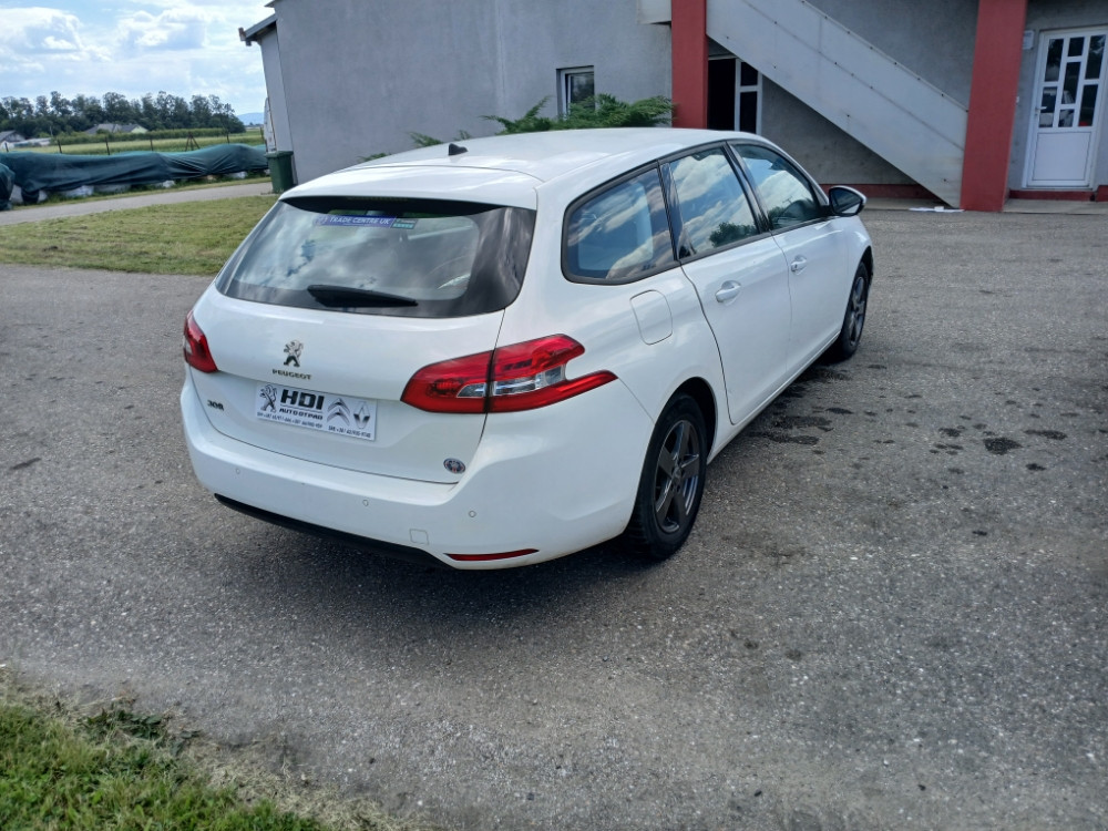 Peugeot 308 Pezo 1.5 hdi 96 kw 2019 god dijelovi djelovi delovi
