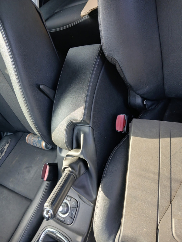 Naslon za ruku naslonjac Renault Megan III reno 3