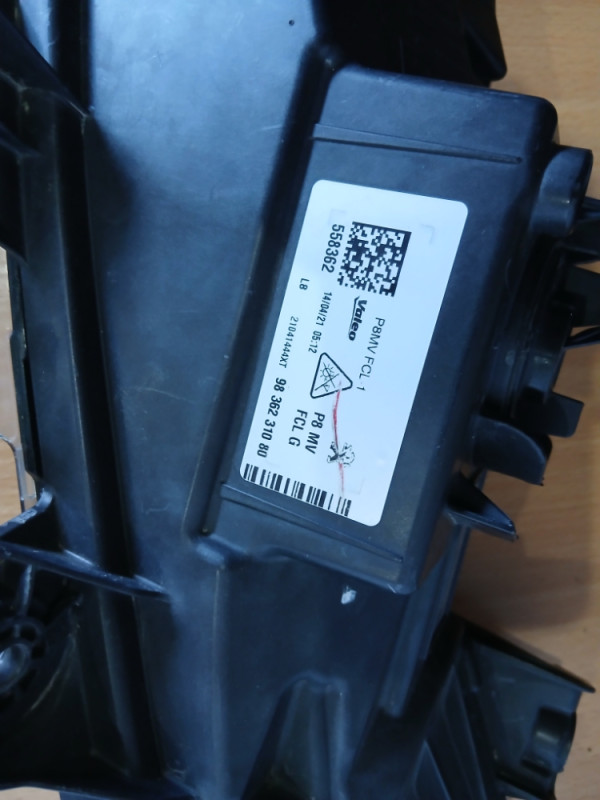 Peugeot 3008 5008 Pezo led u braniku lijevi i desni ledovi 20-24