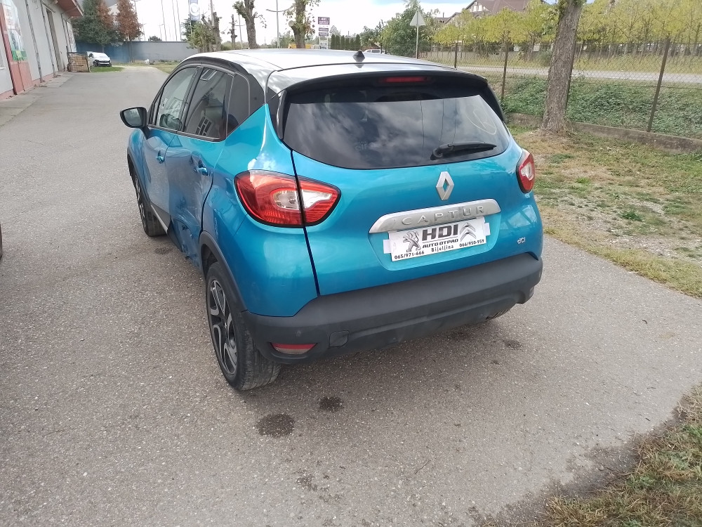 Renault Captur 1.5 dci  66kw 2016god reno kaptur dijelovi djelovi
