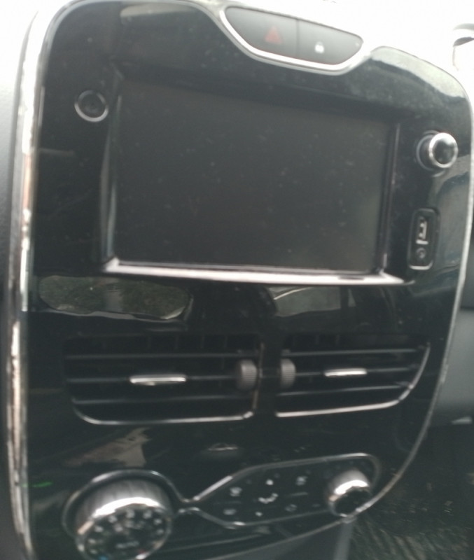 Displej navigacija radio ekran Renault Clio 4 reno klio