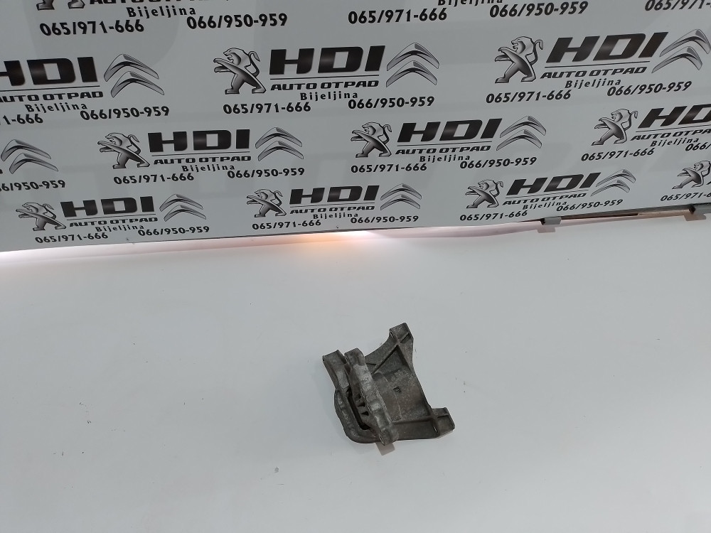 Nosac motora Peugeot 308 Pezo 13-18 god 1.6 ehdi