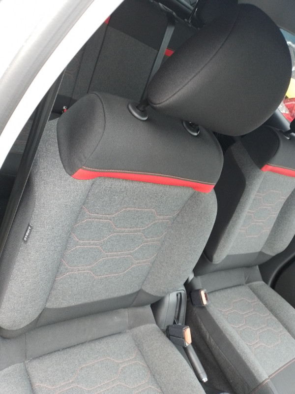 Zadnja sjedista klupa pojasevi Citroen C3 2017-2023 godina
