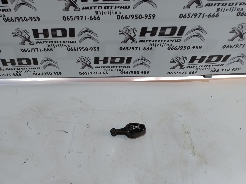 Nosac mjenjaca Peugeot 208 Pezo 1.2 benzin
