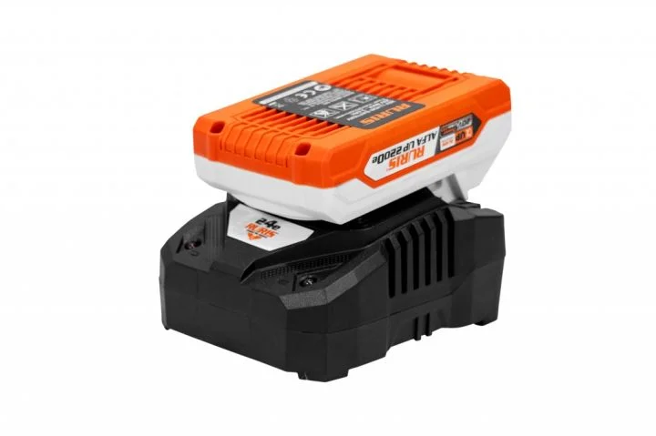 Komplet baterija + punjač RURIS Alfa UP 2222e