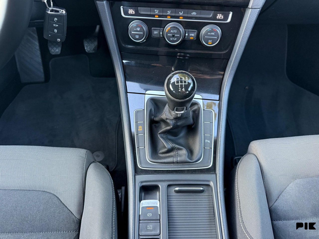Volkswagen Golf 7 1.6 TDI 105 KS Highline
