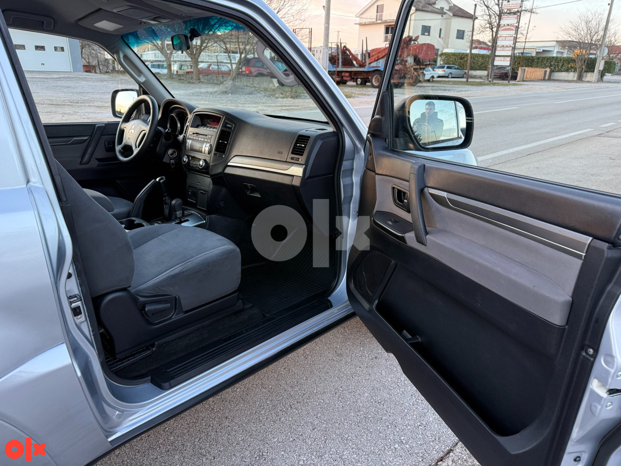 Mitsubishi Pajero 4 3.2 DI-D 200 KS Manuelni 4x4 Euro 5 2011
