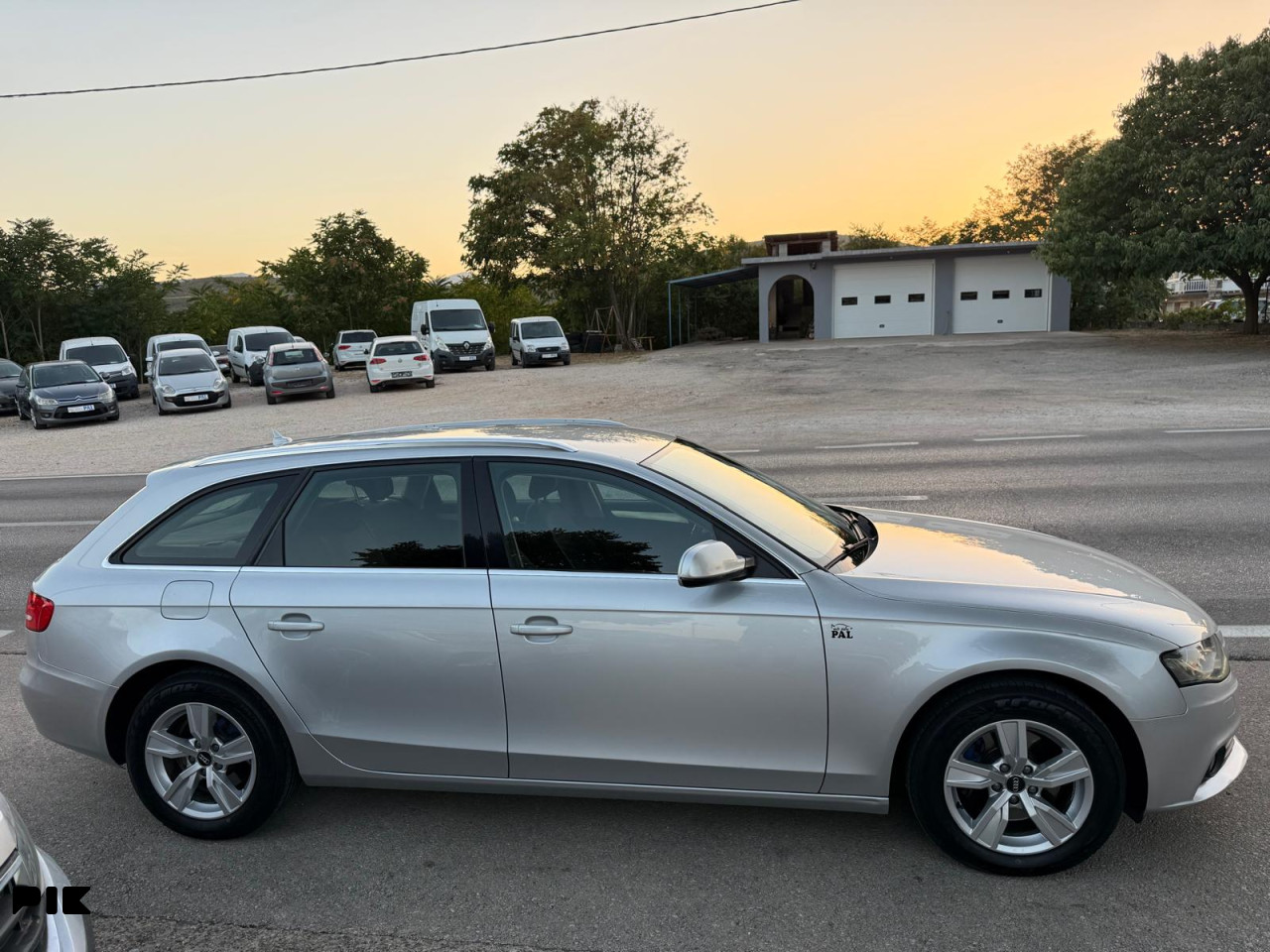 Audi A4 2.0 TDI Automatik F1 Xenon LED NAVIGACIJA Euro 5 2010