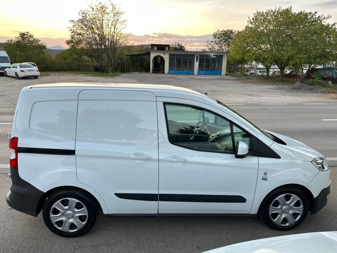 Ford Transit Courier 1.5 TDCI 75 KS 2016