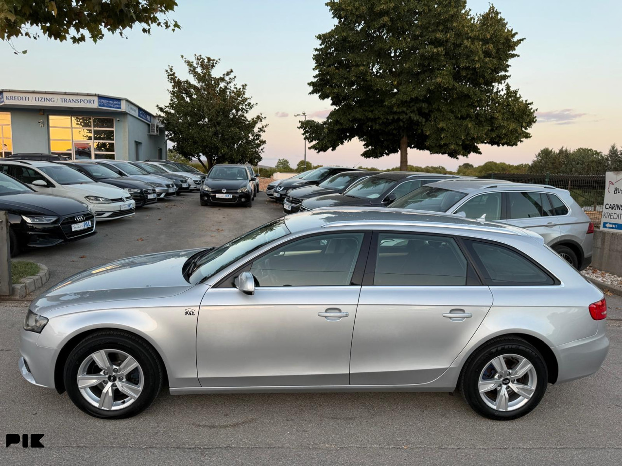 Audi A4 2.0 TDI Automatik F1 Xenon LED NAVIGACIJA Euro 5 2010
