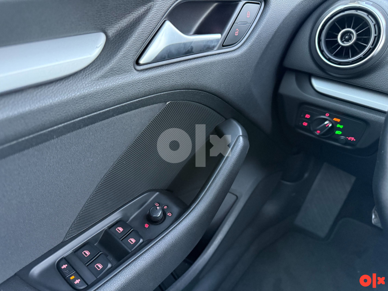 Audi A3 SPORTBACK 1.6 TDI 110 KS Xenon LED NAVI EURO Kuka 2014