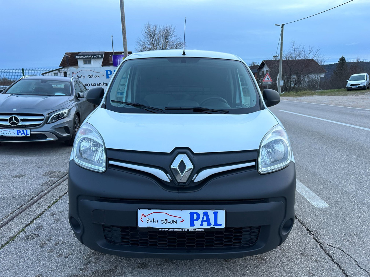 Renault Kangoo Express 1.5 dCi 90 KS R-Link NAVI Senzori 2019